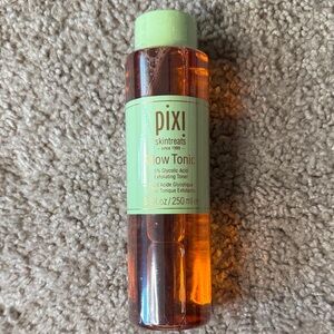 PIXI Glow Tonic Exfoliating Toner